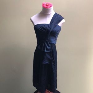 BCBG Maxazria navy blue cocktail dress size 0